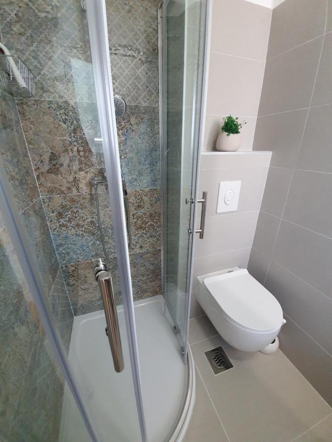 Apartman Leona 4*, Kantrida Fiume Kültér fotó